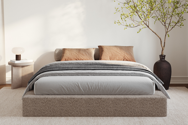 soft frame bed product image